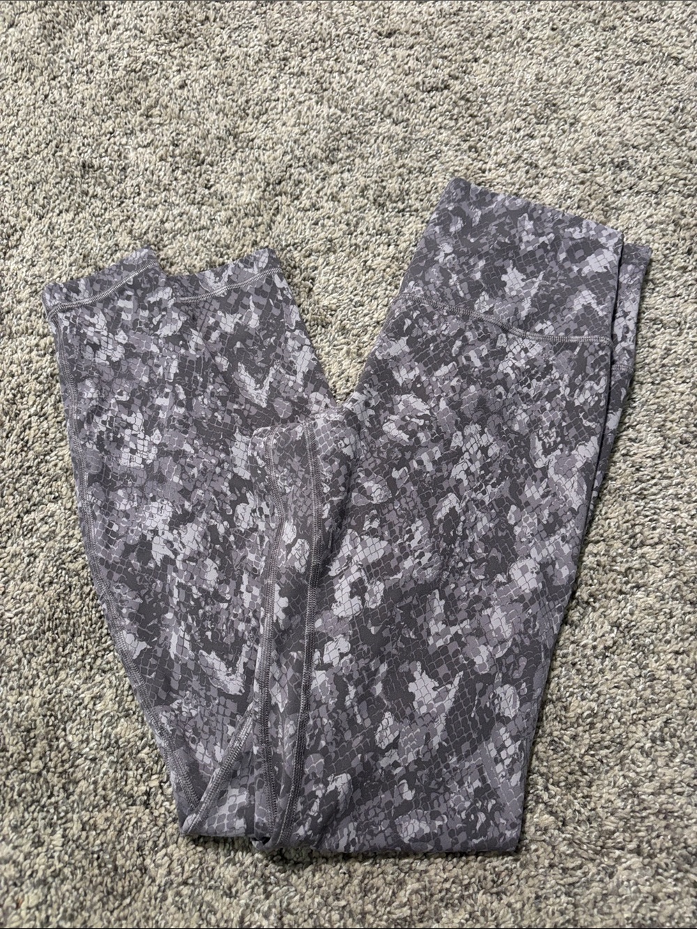 Lululemon Align High-Rise Pant 28" size 8
